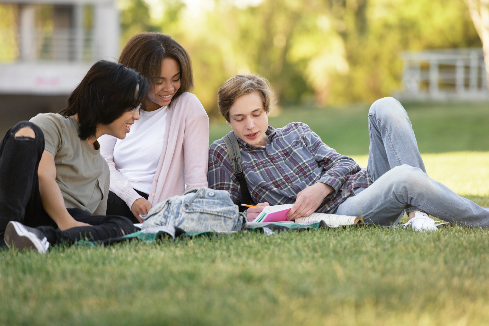 Introducing the UMS Research Academy: Empowering the Next Generation of Global Talent